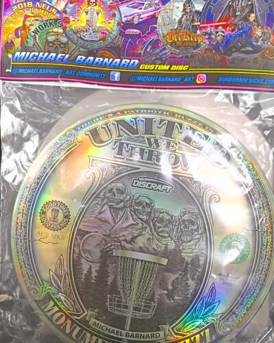 Discraft Full Foil Monumental BUZZZ Mid Range Golf Disc