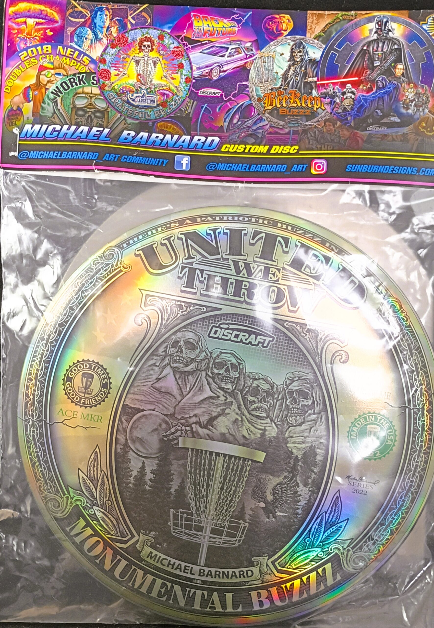 Discraft Full Foil Monumental BUZZZ Mid Range Golf Disc Discraft Full Foil Monumental BUZZZ Mid Range Golf Disc