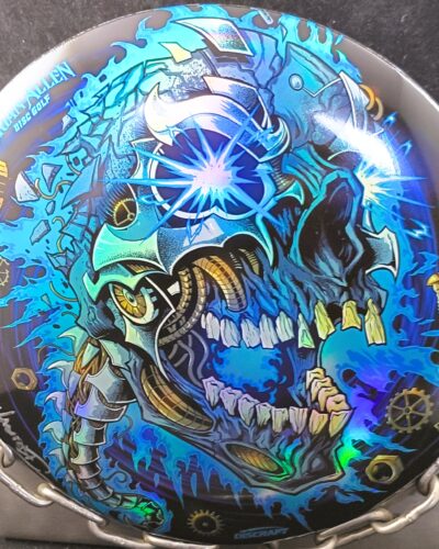 Discraft Full Foil Metal Skull BUZZZ Mid Range Golf Disc