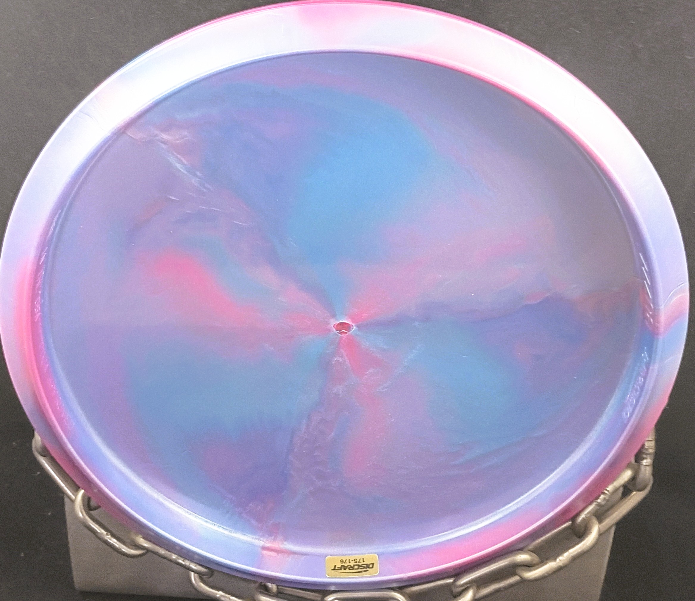 Discraft 2026 Chris Dickerson Tour Series Special Blend BUZZZ Mid Range Golf Disc Discraft 2026 Chris Dickerson Tour Series Special Blend BUZZZ Mid Range Golf Disc